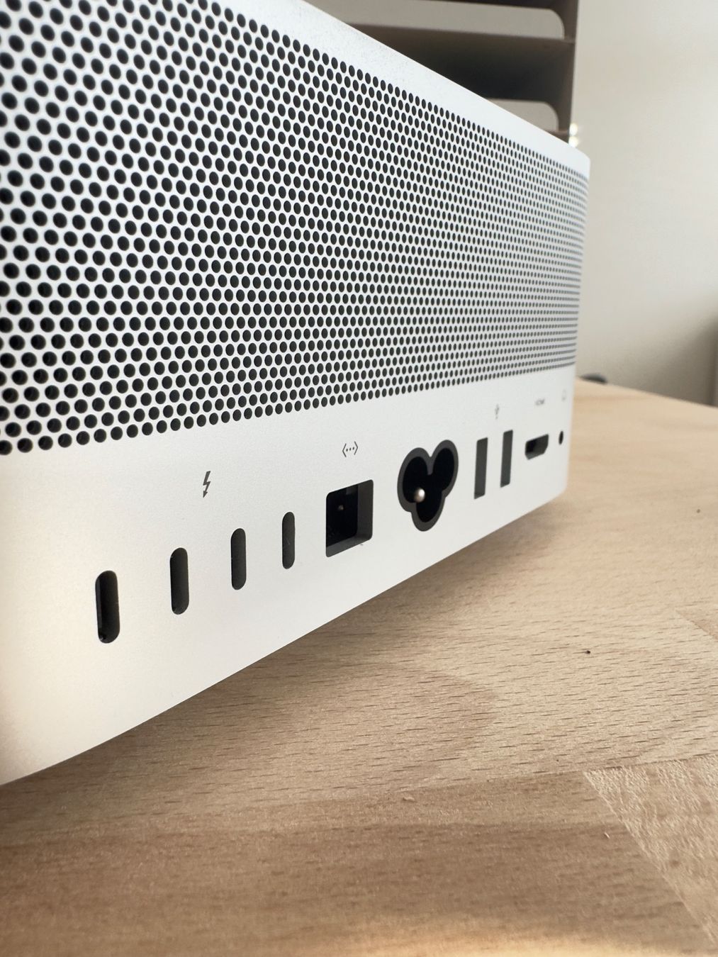 Apple PCs: Apple Mac Studio M4 Max - Juin 2025 – Gebraucht aus Delémont von pom-zed 1