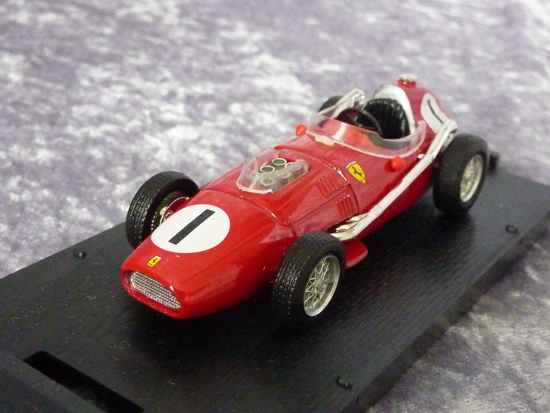 Ferrari Modellini d'auto: Ferrari D246 1:43 – Nuovo e nell'imballaggio originale da Dürrenäsch venduto da modellautos4you 2