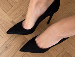 Schutz Lou Pump, Nubuckleder (Suede), Grösse 8.5 B (38), neu