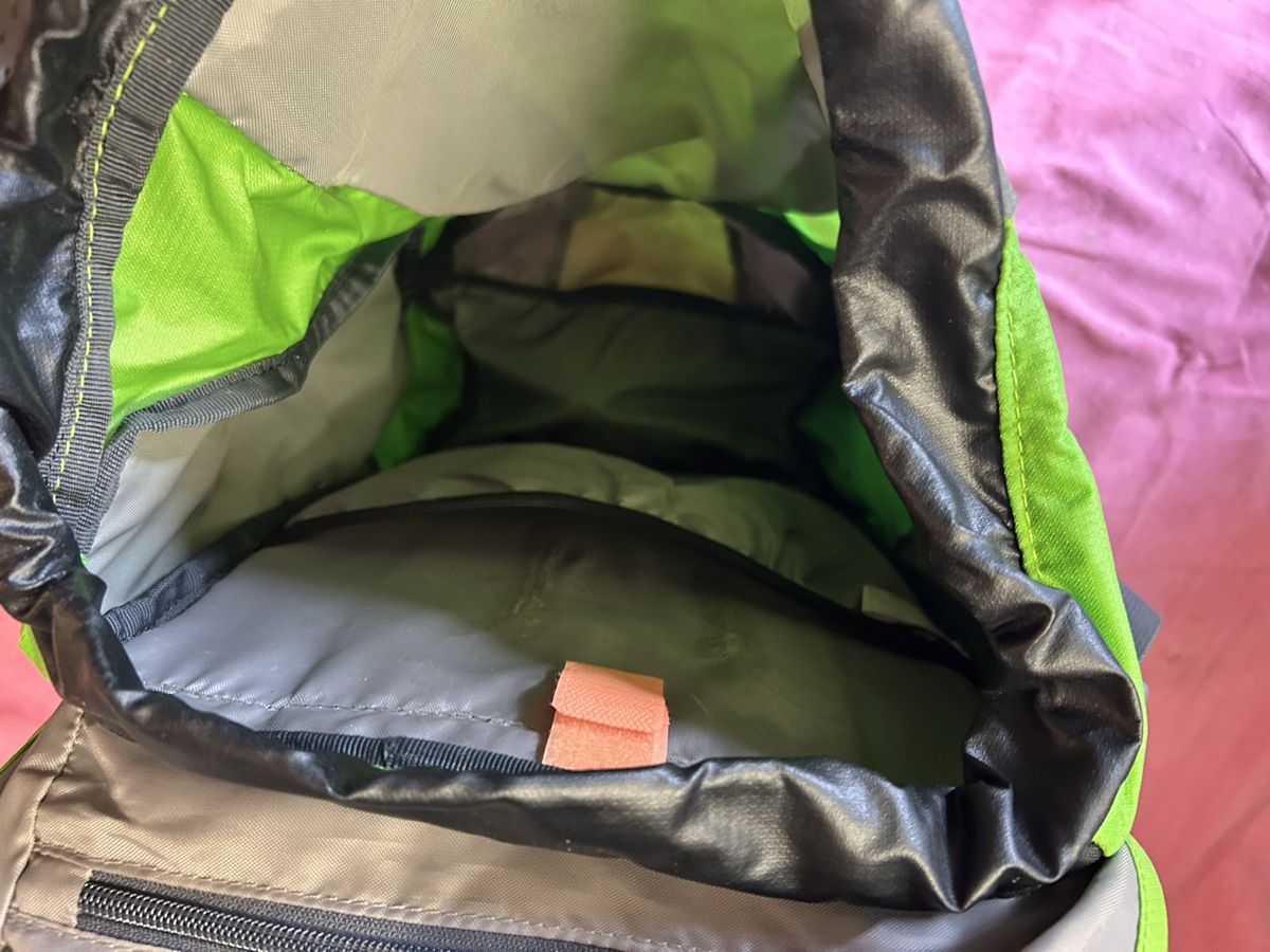 Deuter Rucksäcke: Rucksack Deuter Fox 30 grün gebraucht – Gebraucht aus Bremgarten b. Bern von Thermes 6