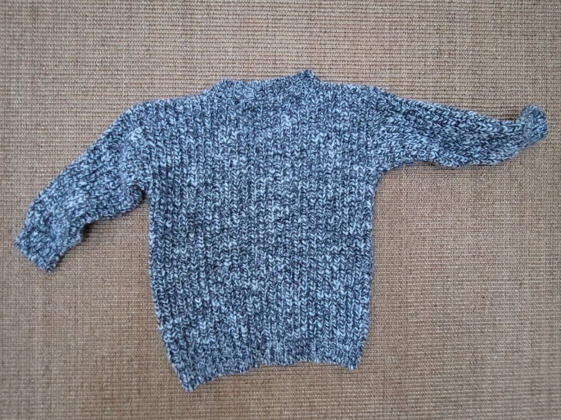 Pullover & Sweatshirts: PLAY UP Pullover,  grau meliert Grösse 4Y – Gebraucht aus Elgg von Bijoux06