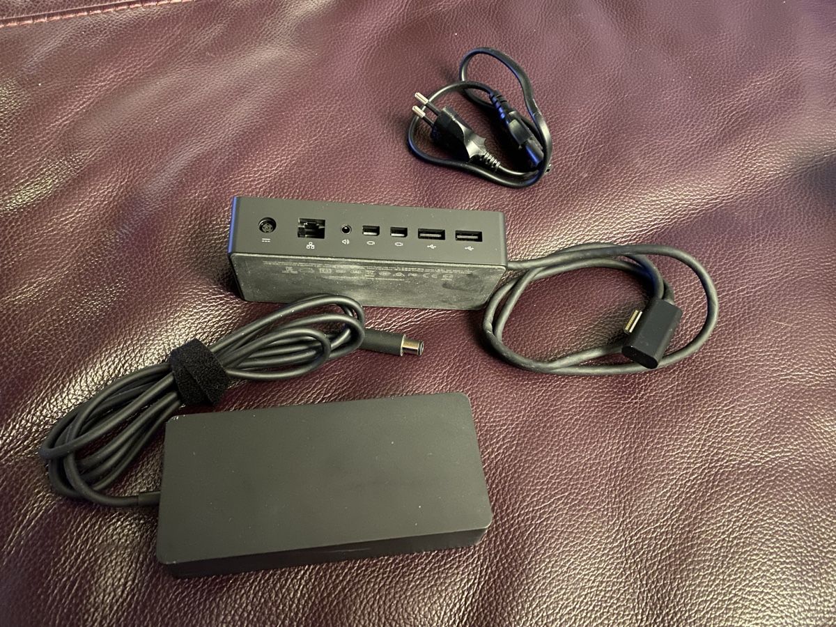 Microsoft Docking station: Microsoft Surface Pro 3, 4 Dock – Usato da Lenk im Simmental venduto da Miguelle 2