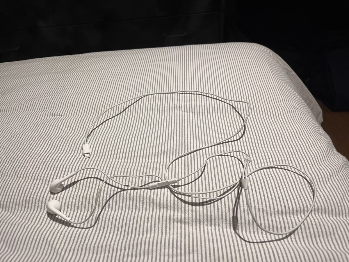 Apple Cuffie: Weisse Apple EarPods – Nuovo (secondo la descrizione) da Rebstein venduto da Sandroo.79
