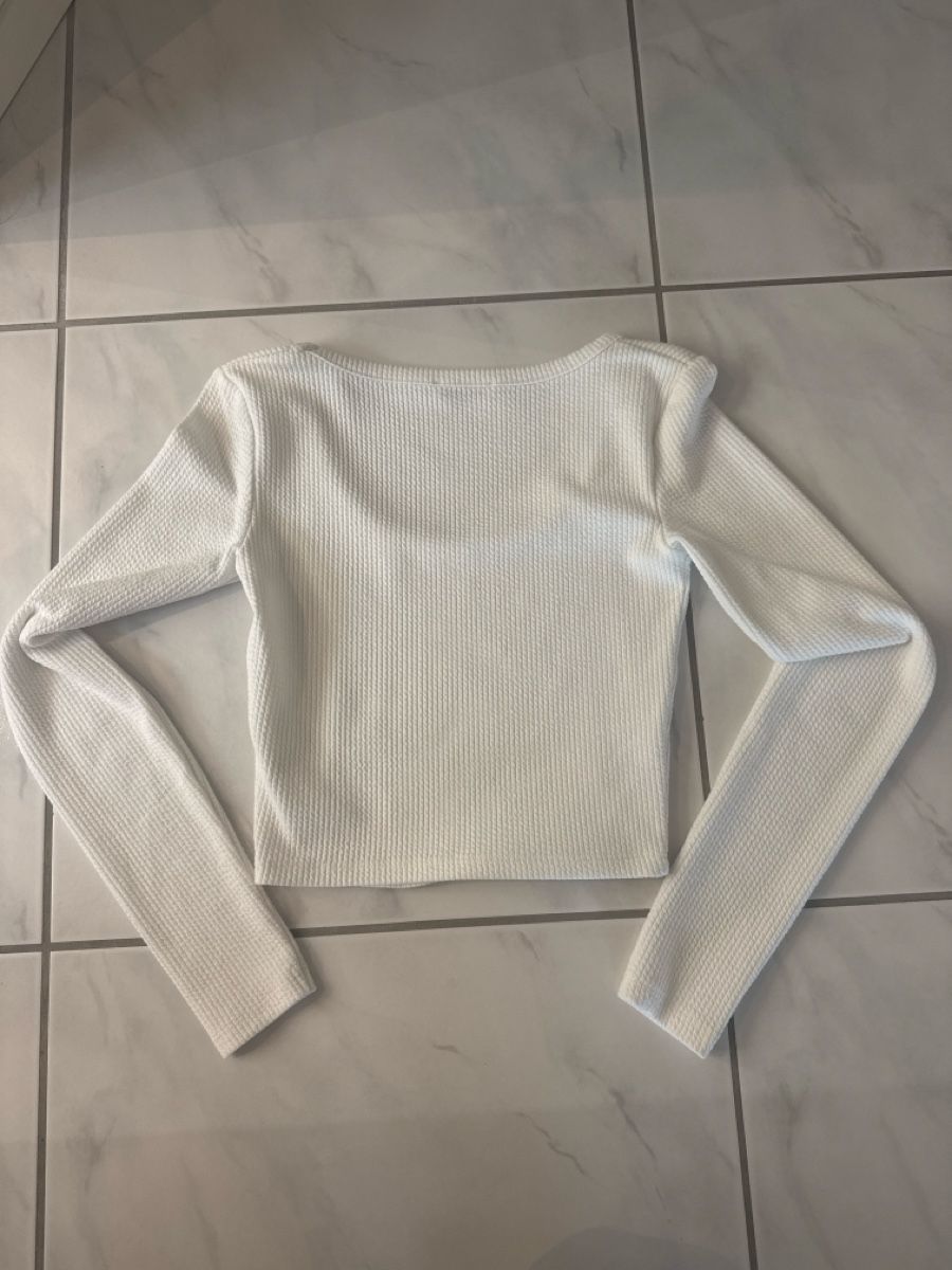 Bershka Top: Bershka Longsleeve Top – Nuovo (secondo la descrizione) da Wettswil venduto da pittaro73 4