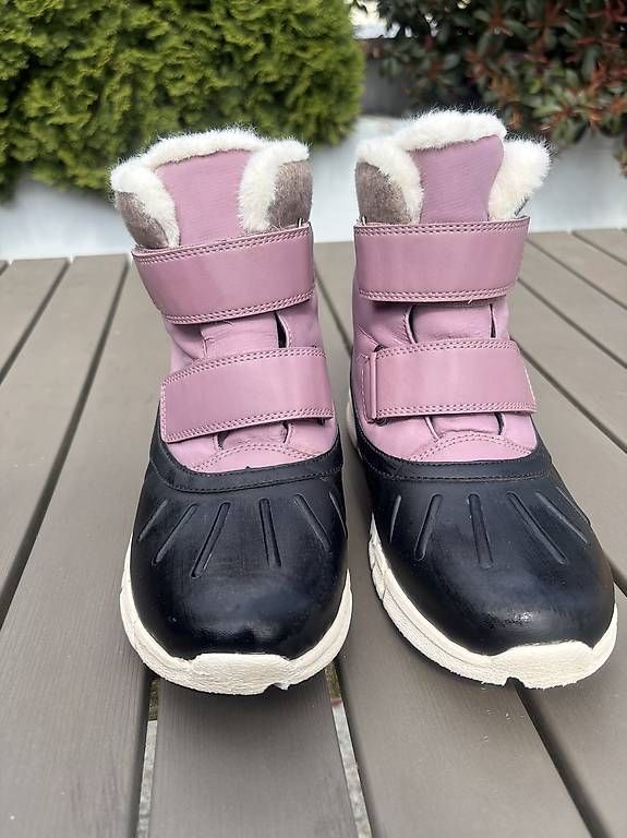 Scarpe per ragazze: GEOX Winterstiefel  Amphibiox  Größe 39 – Usato da Benglen venduto da Ninenina35