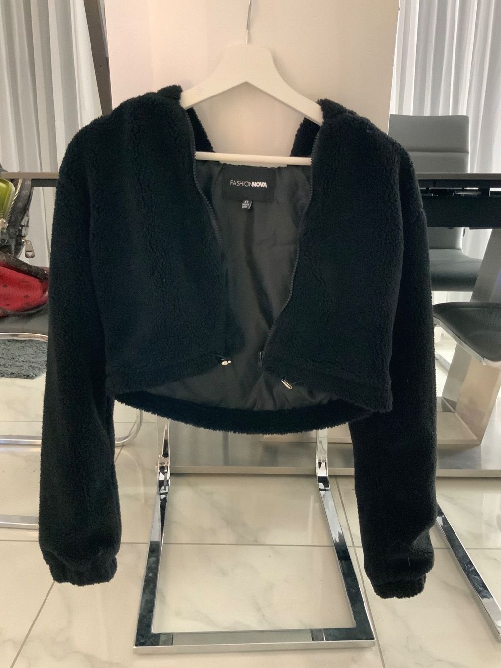 Jacken: Jacke – Gebraucht aus Mägenwil von Lea.SN