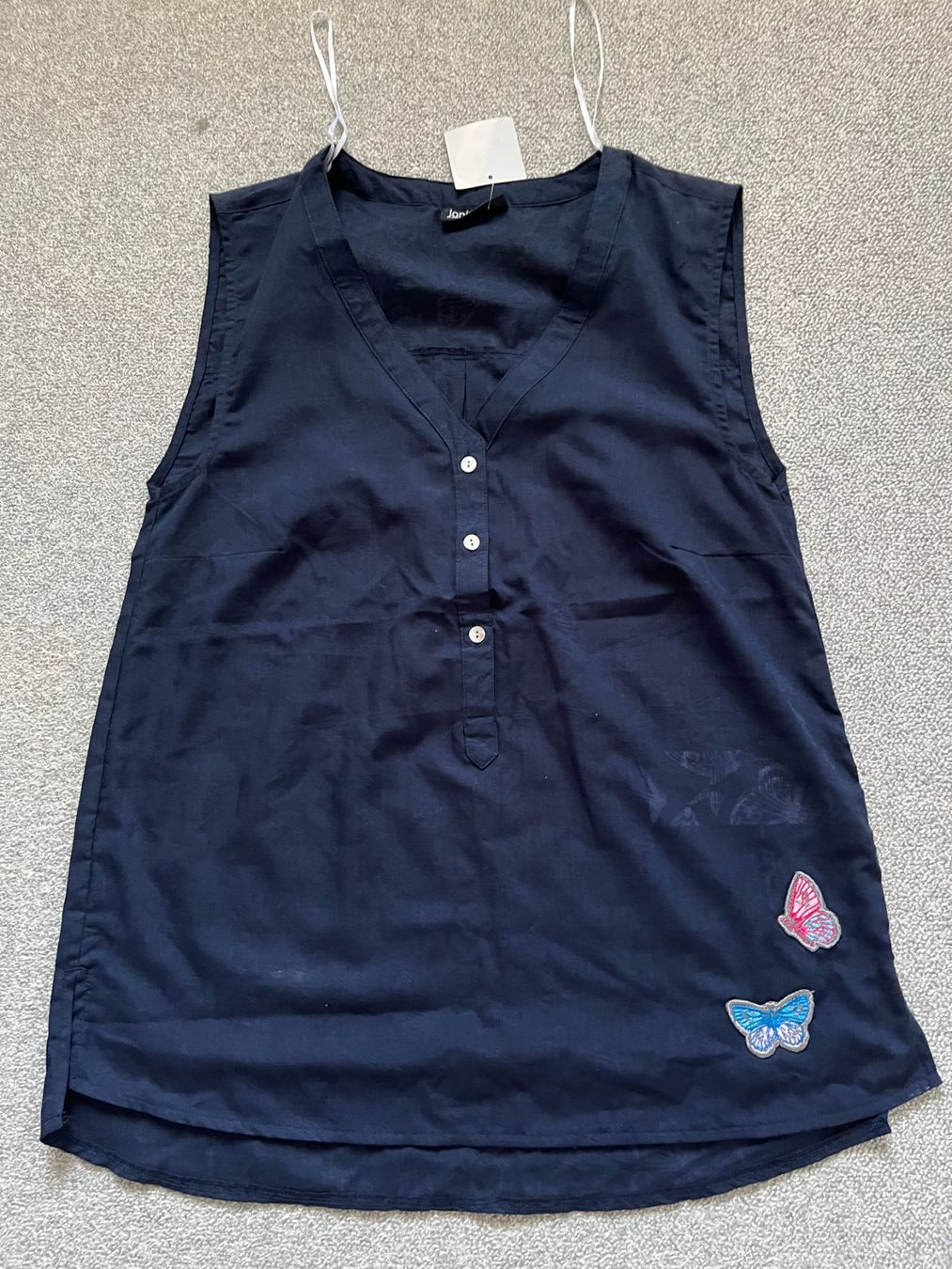 Camicette: Bluse, Gr. S Fabrikneu – Nuovo e nell'imballaggio originale da Rekingen AG venduto da Maxim5332G
