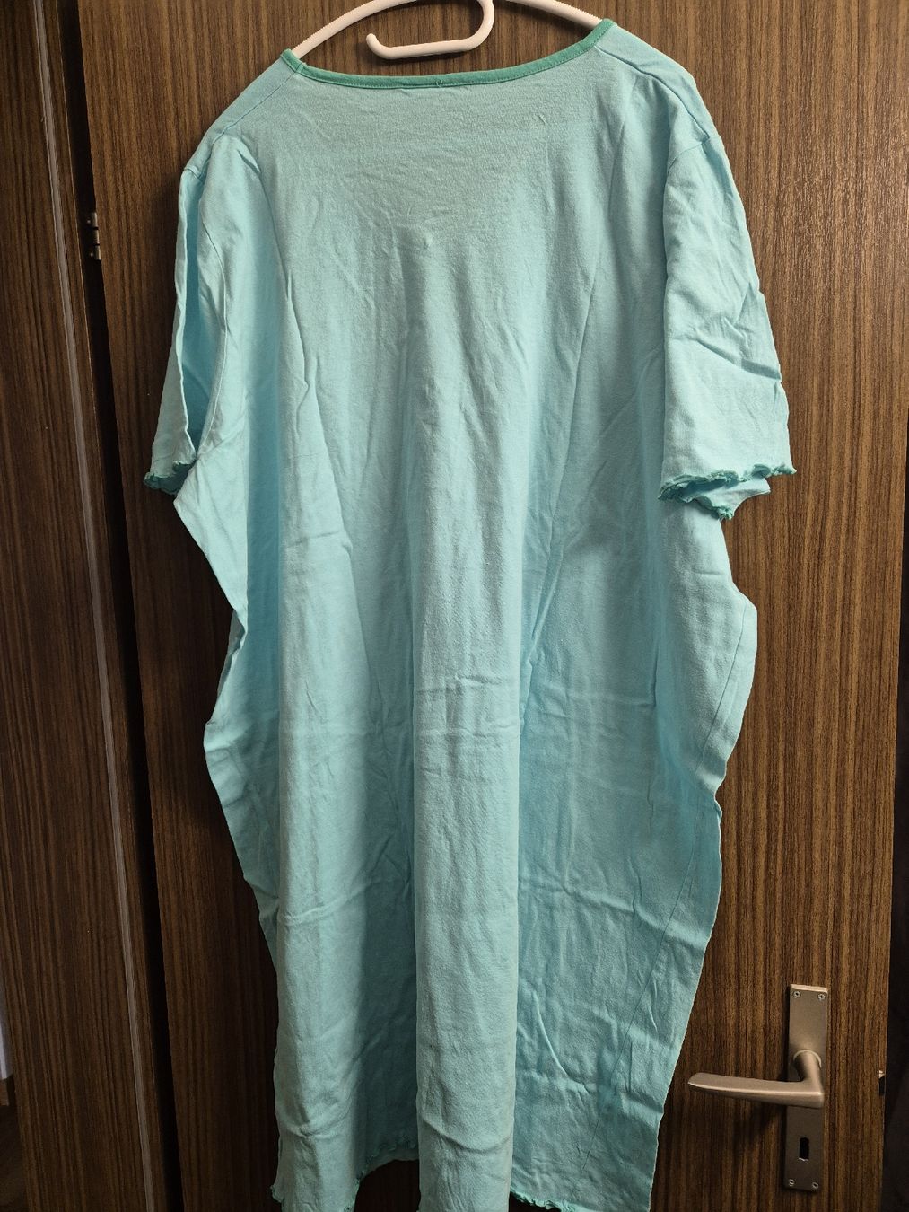 Negligees & Pigiami: Nachthemd Damen Blumen – Usato da Langenthal venduto da Polarisstern 1