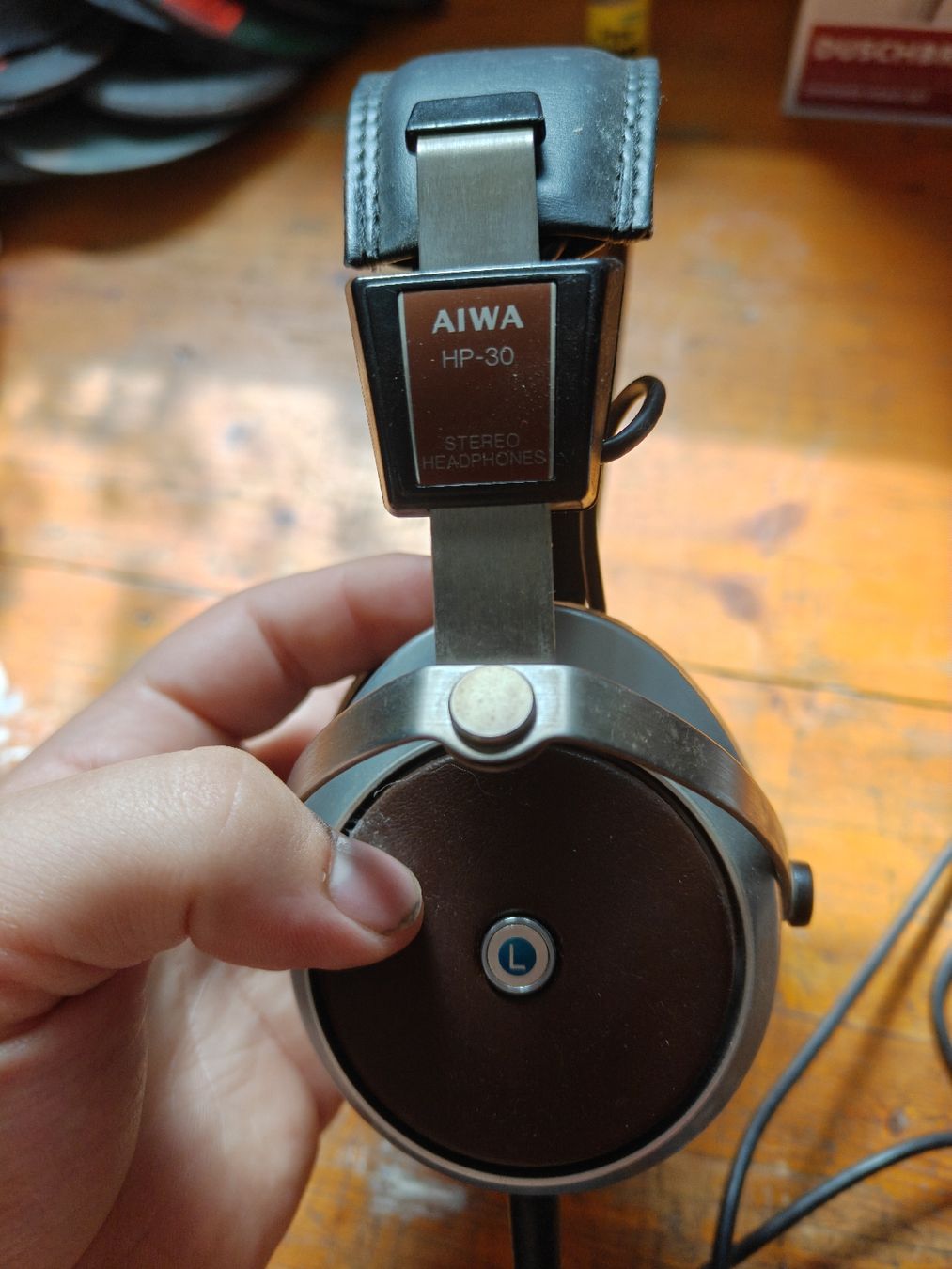 Aiwa Cuffie: AIWA HP-30 Stereo Kopfhörer – Difettoso da Oberkulm venduto da Ken_6bmj 5