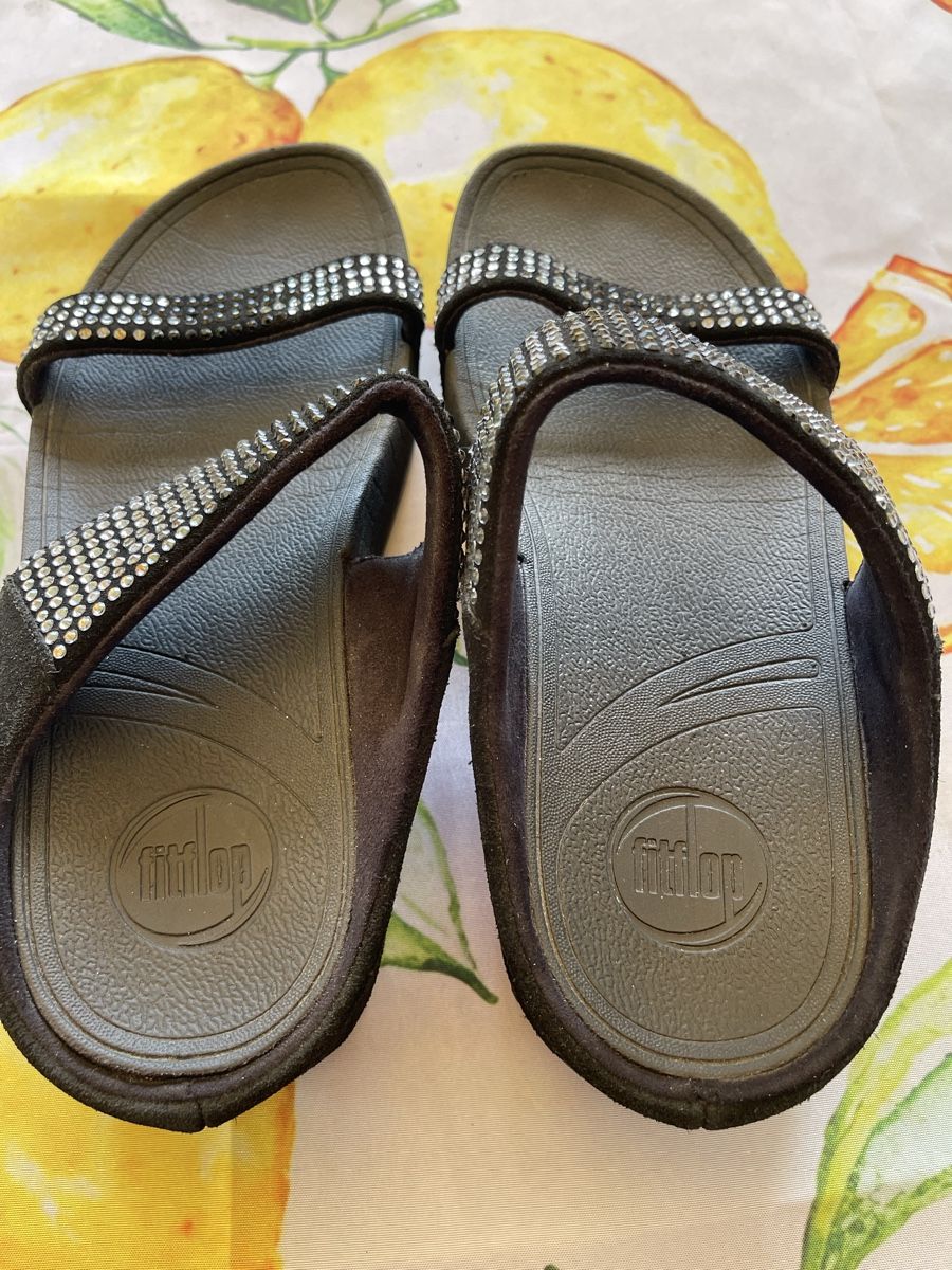 Fitflop Damenschuhe: Fit-Flop schwarz mit Glitzer – Gebraucht aus Oensingen von August1955 2