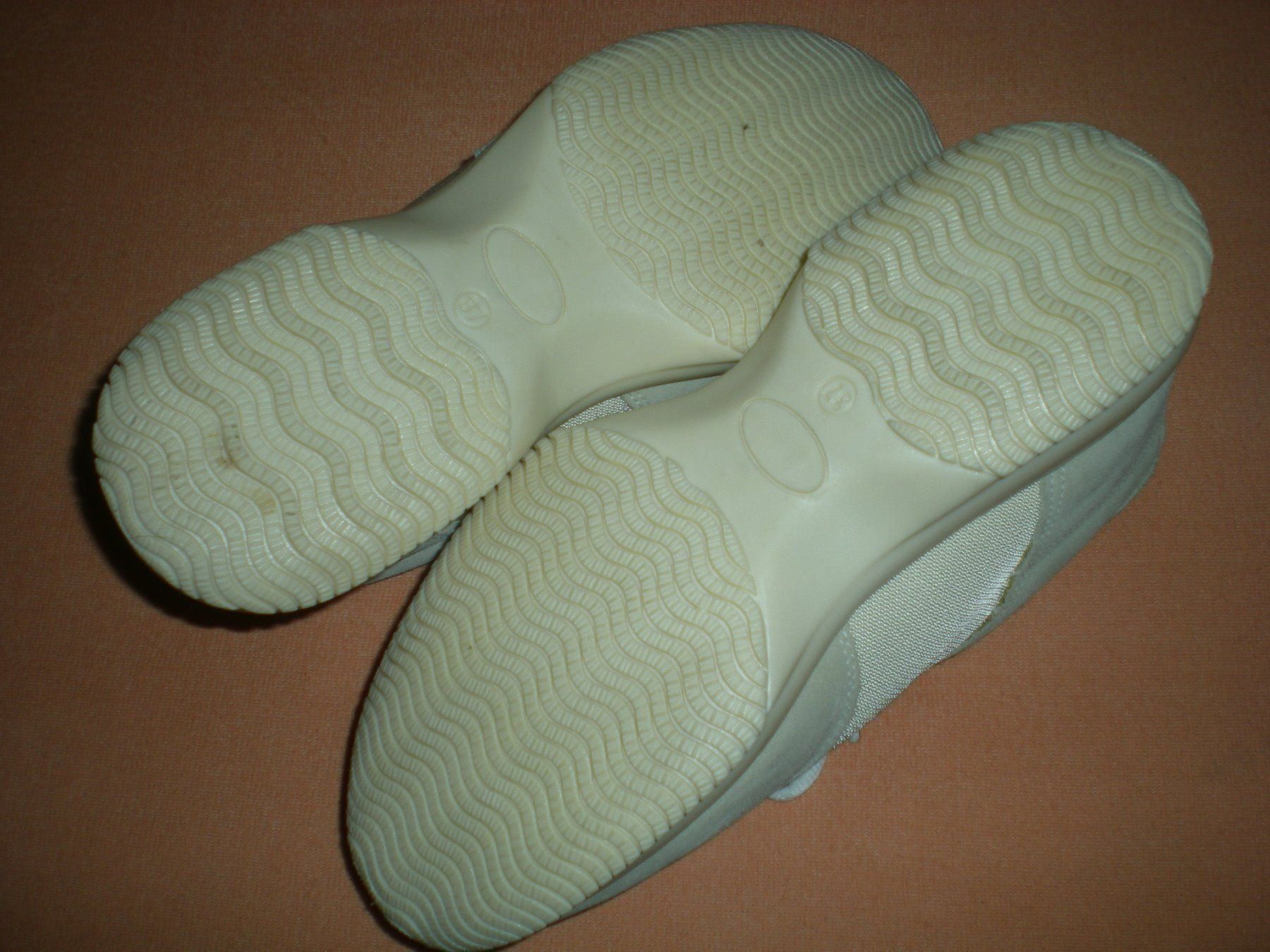 Scarpe da donna: Schuhe Gr.37 NEU! – Nuovo (secondo la descrizione) da Adelboden venduto da Lammhult 4