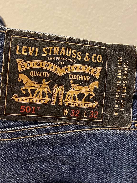 Levi's Jeans: Levis Skateboarding – Usato da Frauenfeld venduto da DuDaDo 2