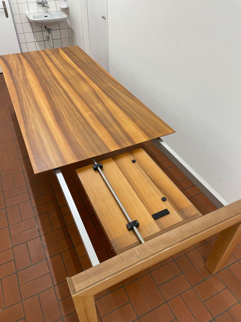 Tische: Esstisch – Gebraucht aus Uster von Milano-7 2