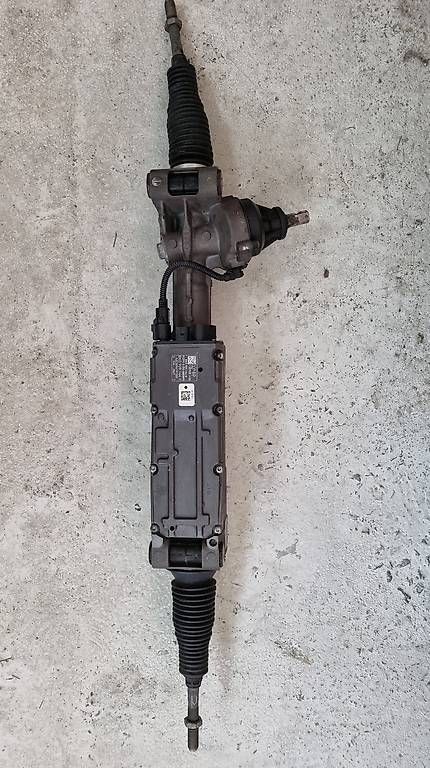 Audi Tutti pezzi di ricambio auto: Lenkgetriebe Audi A4 8k / A5 8T – Usato da Parpan venduto da giacco3