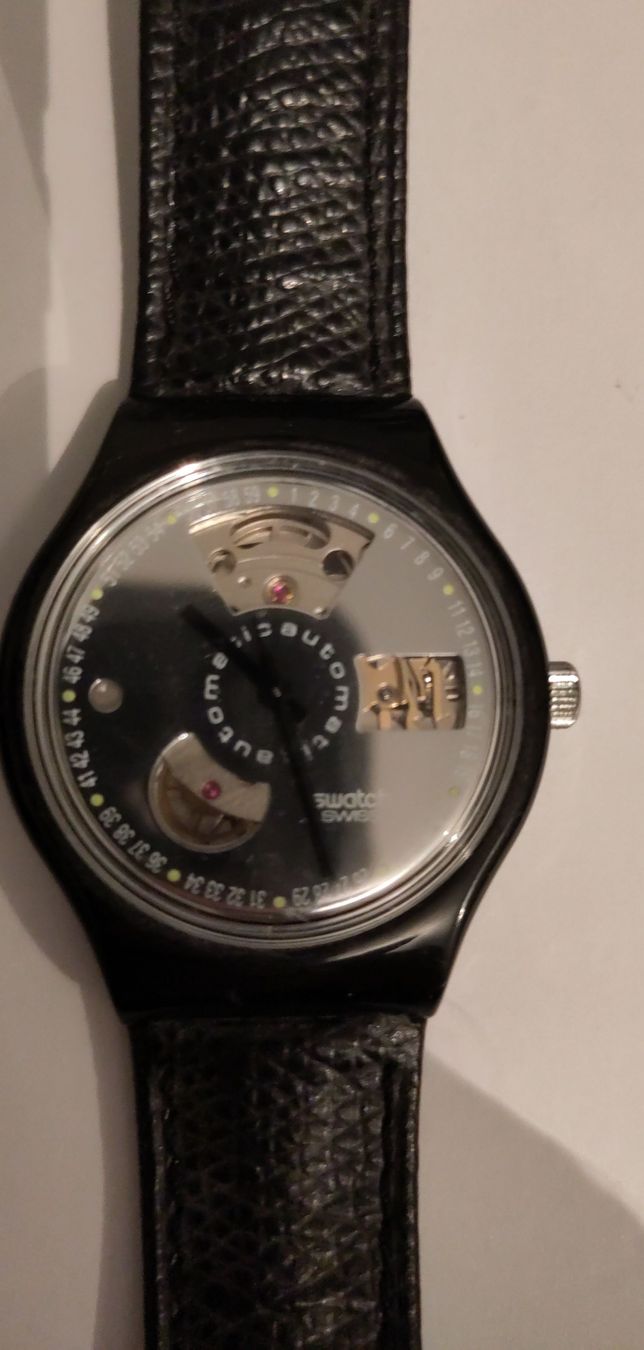 Swatch Orologi: Swatch Automatic Skeleton Uhr schwarzes Lederband – Usato da Höri venduto da Samsa9