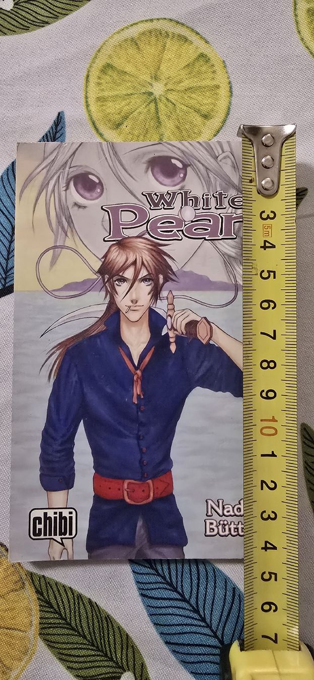 Comics: Withe Pearl – Gebraucht aus Basel von Nerea07