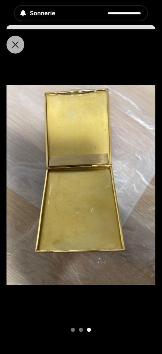 Barattoli: Boîte a cigarette vintage doré quadrille – Usato da Neuchâtel venduto da sta_9pcz