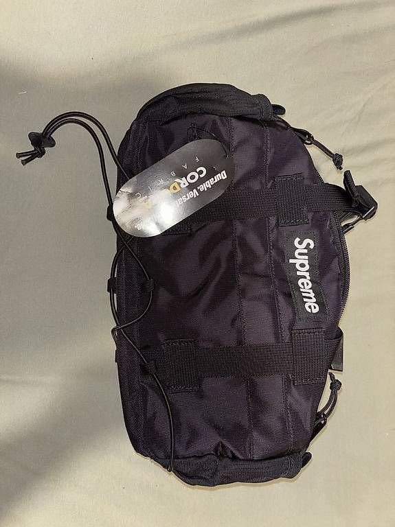 Taschen: Supreme Waist Bag FW19 – Gebraucht aus Bichelsee von hubraum_ 1