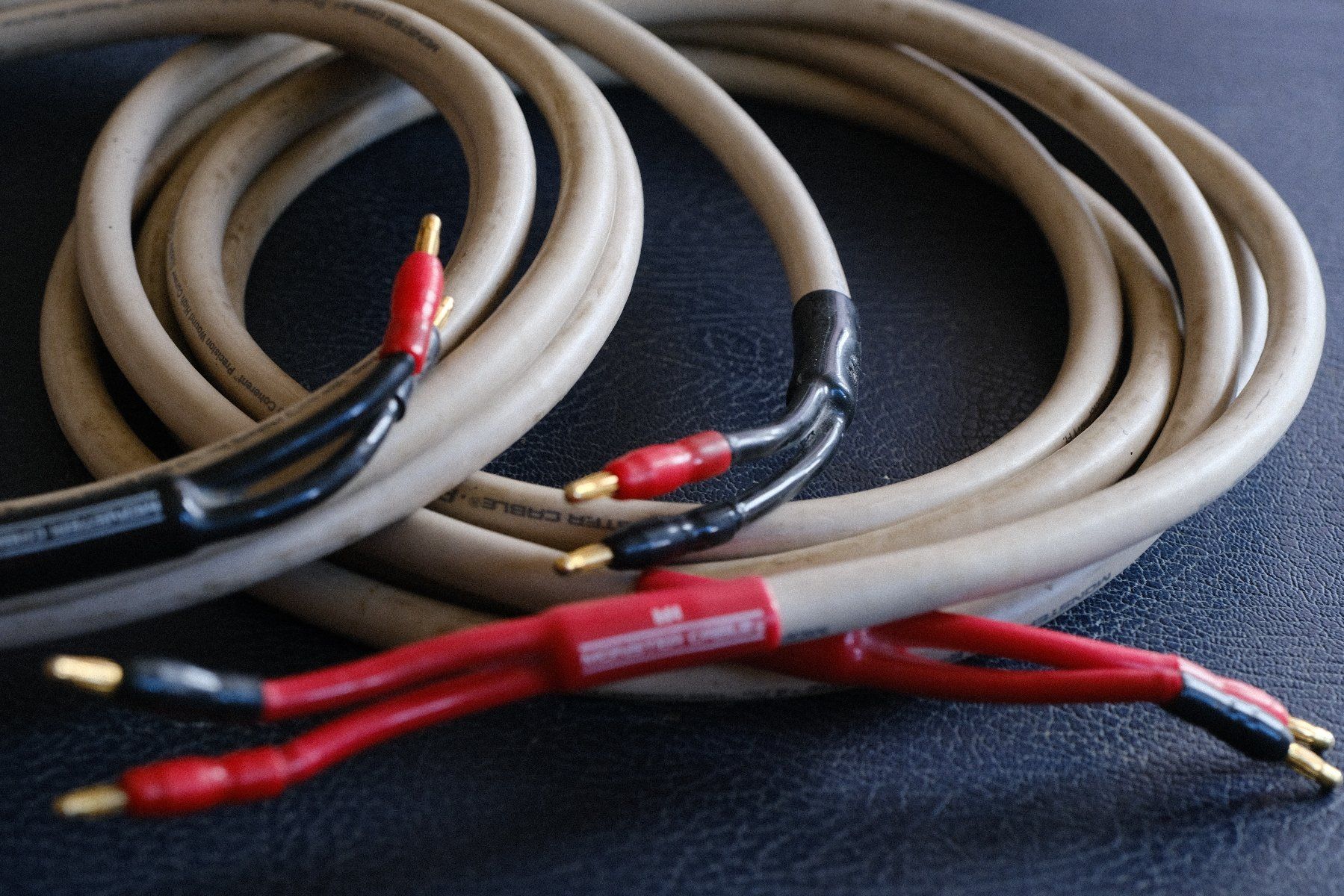 Cavi: Monster Cable Powerline 2 Plus - Top Zustand, 2 m – Usato da Zürich venduto da Bilge1 5