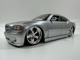 Dodge Charger R/T 1:18, silbrig, DUB CITY by JADA TOYS