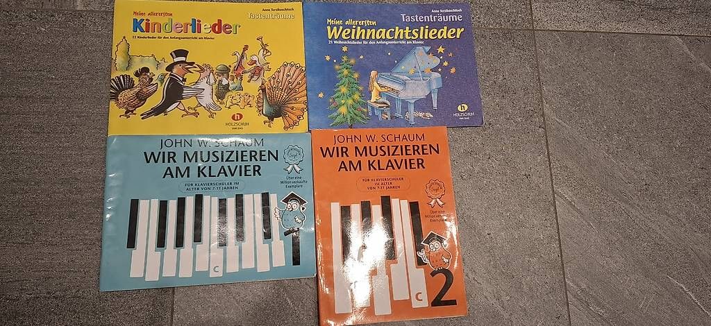 Libri: Libri per pianoforte Klavierbücher – Usato da Davesco-Soragno venduto da che_6rwb