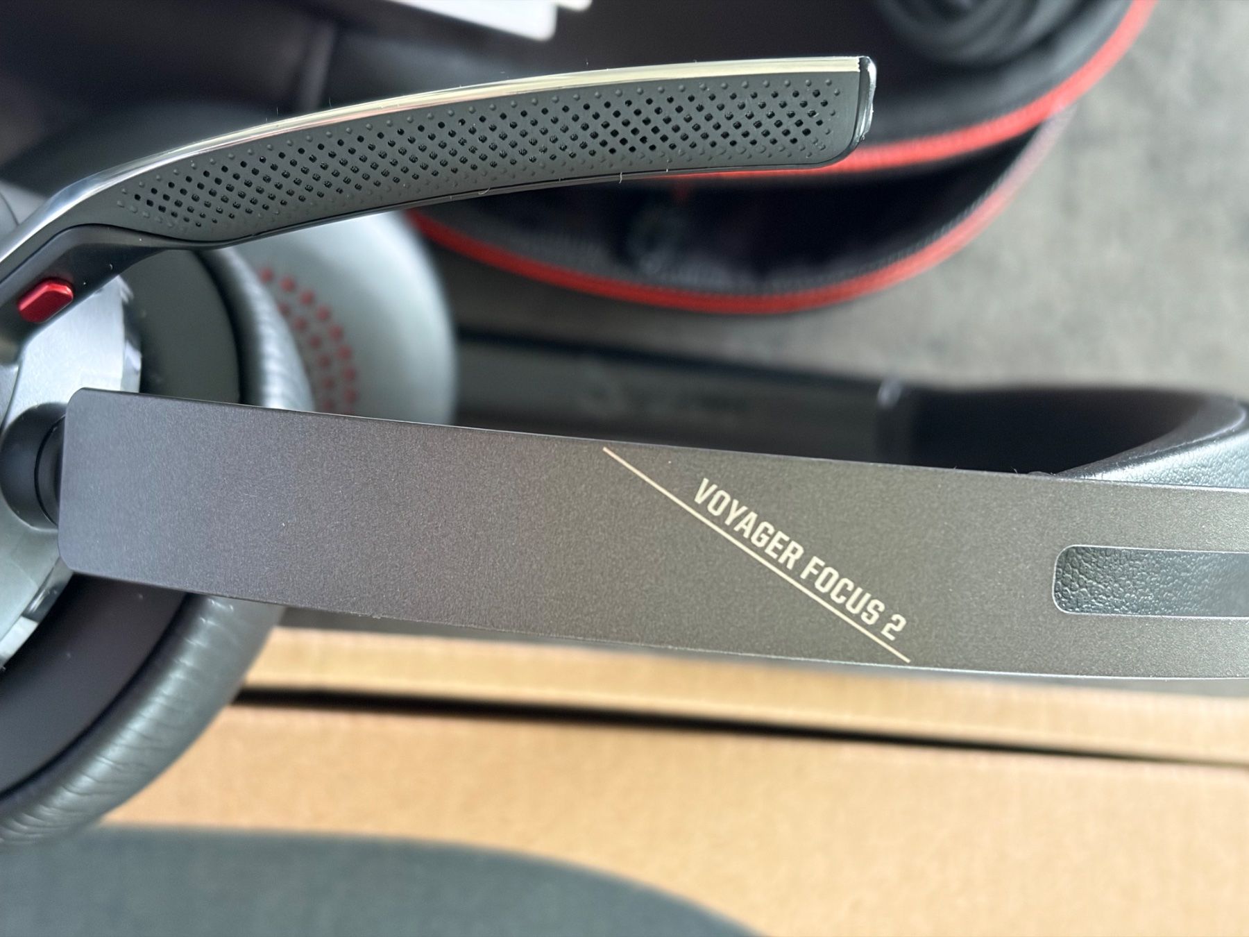 Cuffie: Poly Voyager Focus 2 UC – Nuovo (secondo la descrizione) da Sempach venduto da ot.ric 2