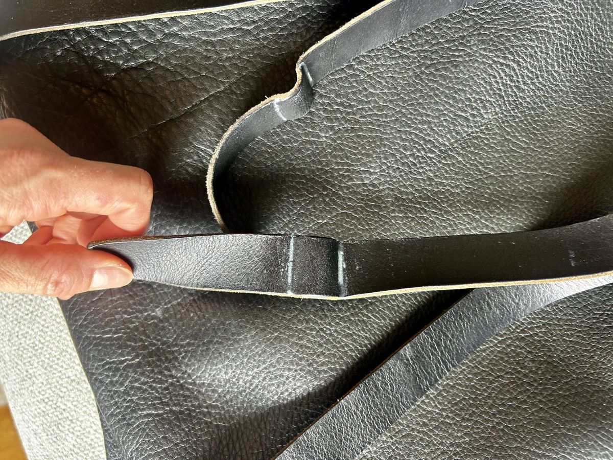 Rucksäcke: Ledertasche/Rucksack schwarz   – Gebraucht aus Zürich von cdu_8jxf 6