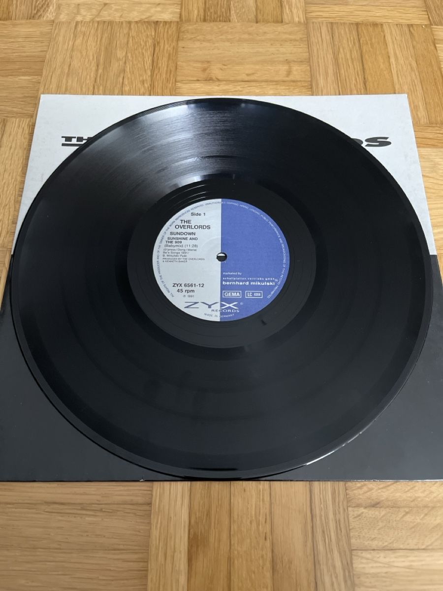 Schallplatten: The Overlords Techno / New Beat Vinyl – Gebraucht aus Wangen b. Olten von break72 2