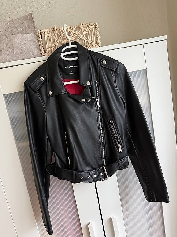 Jacken: Lederjacke schwarz, Gr. S – Gebraucht aus brunnen von sarucia81