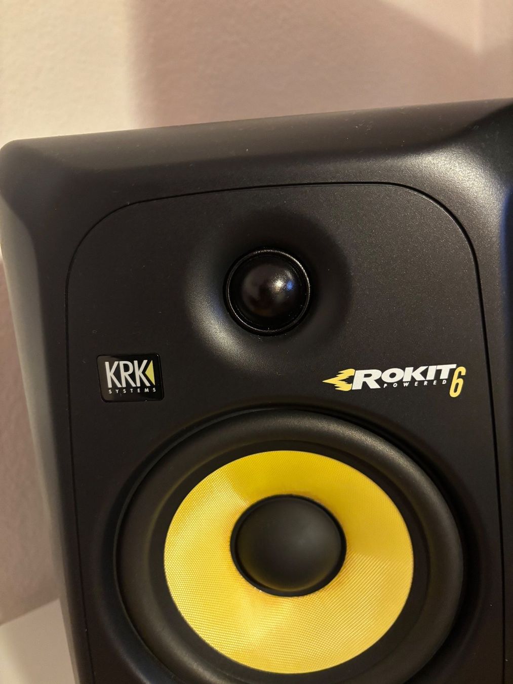 KRK Lautsprecher: 2x KRK Rokit 6 (G3) Studio-Monitore – Gebraucht aus Zürich von casacafluri 2