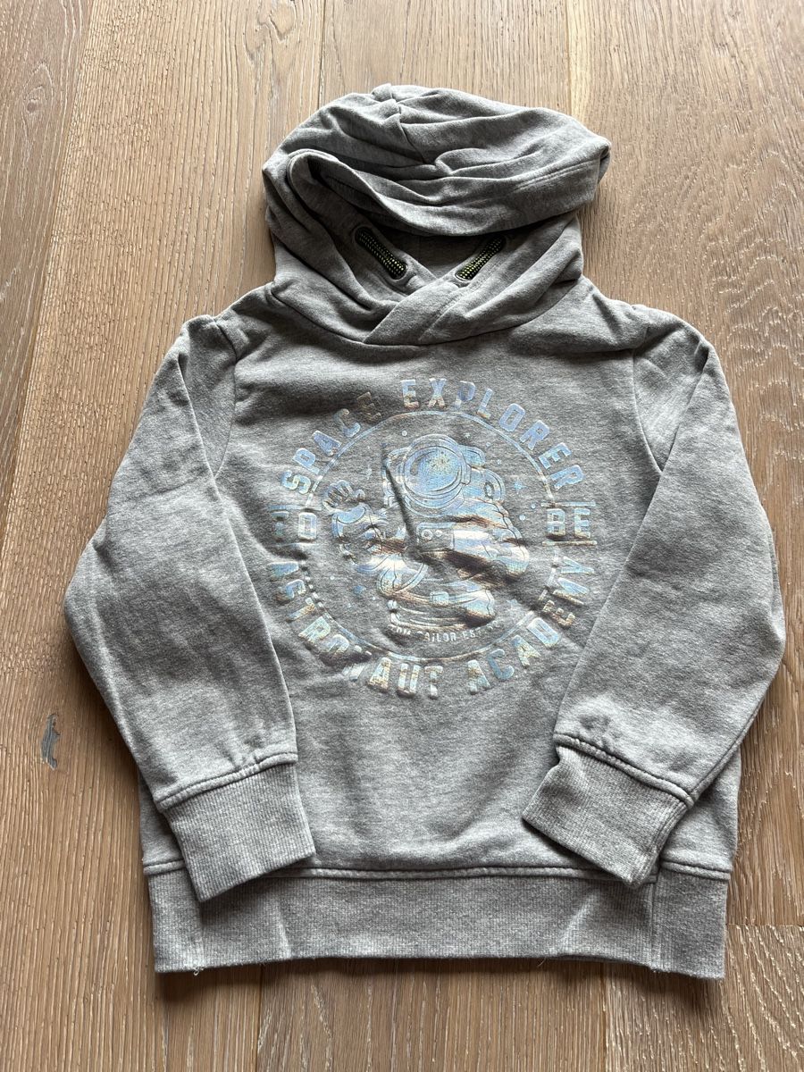 Tom Tailor Maglioni & Felpe: Kapuzenpulli Tom Tailor Grösse 116/122 – Usato da Aarburg venduto da cha_6t8j