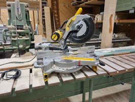 DeWalt DWS780 Kapp- und Gehrungssäge - Top Zustand!