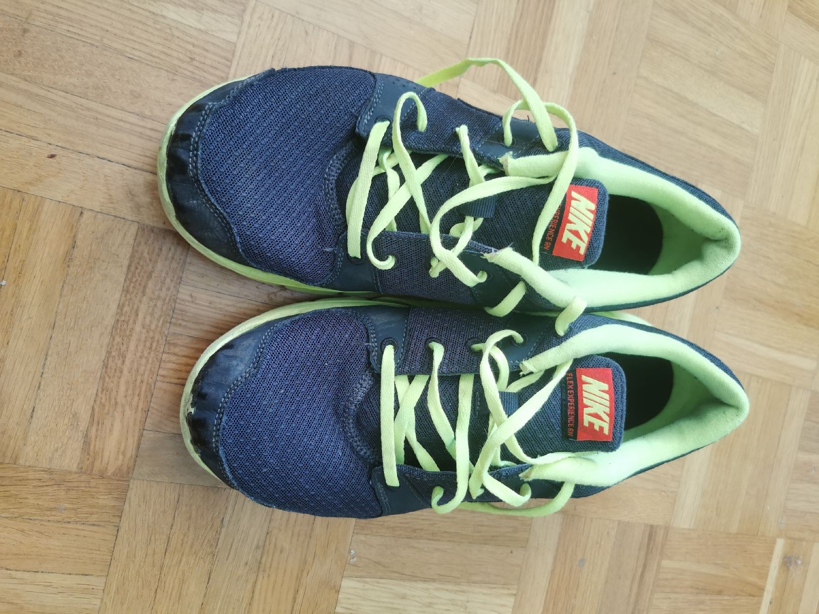 Nike Scarpe da uomo: Nike running 43 original – Usato da Bern venduto da ged_ffx9 1