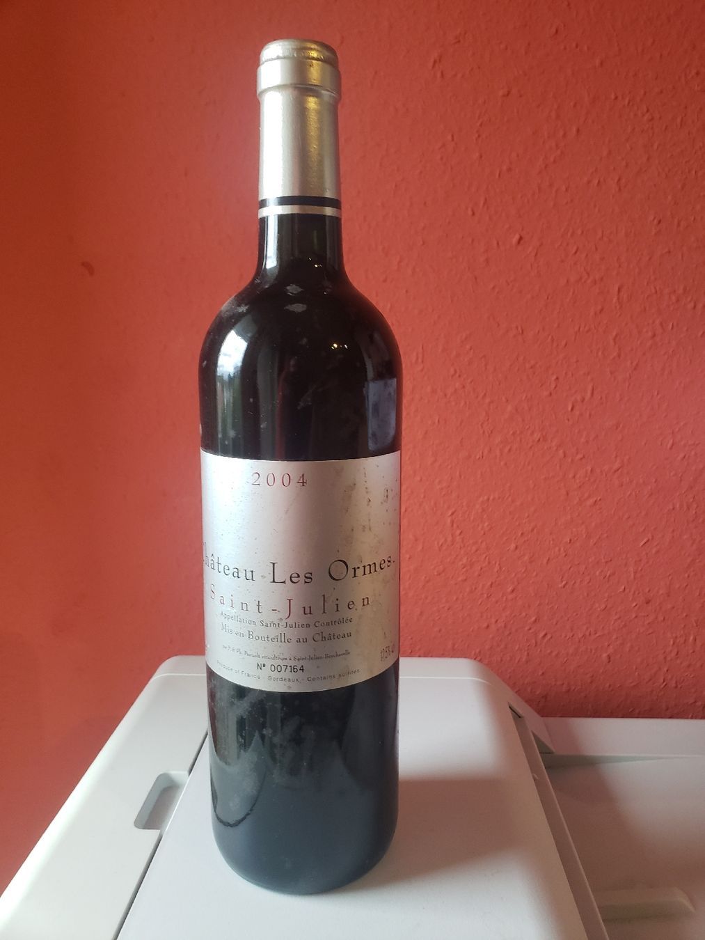 Wein: Château Les Ormes St.-Julien 2004 – Neu und originalverpackt aus Confignon von gab_xz5d
