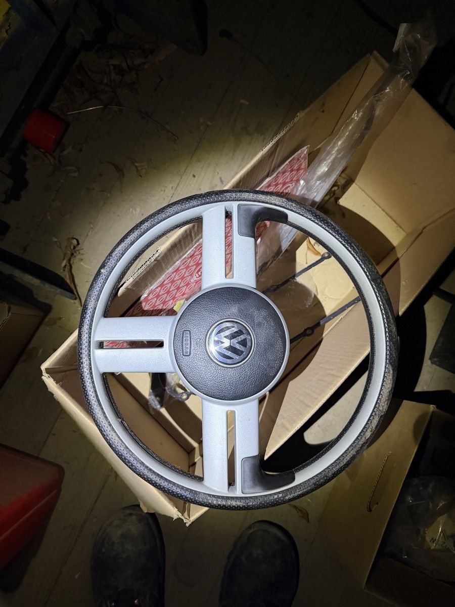 VW Tutti pezzi di ricambio auto: Vw Lupo Lenkrad – Usato da Halten venduto da vwg_ml9y