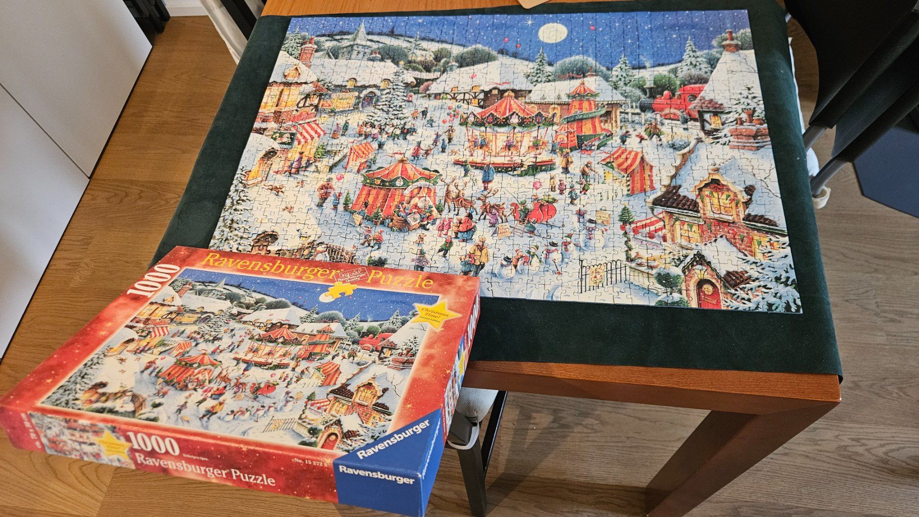 Ravensburger Puzzles: Puzzle Ravensburger natalizio 1000 pezzi – Gebraucht aus Melano von H-Sara