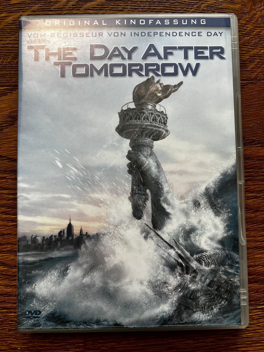 Tutti i DVDs: THE DAY AFTER TOMORROW – Usato da Gipf-Oberfrick venduto da Sonne010203