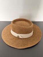 Cappello di paglia donna largo con nastro bianco e ape