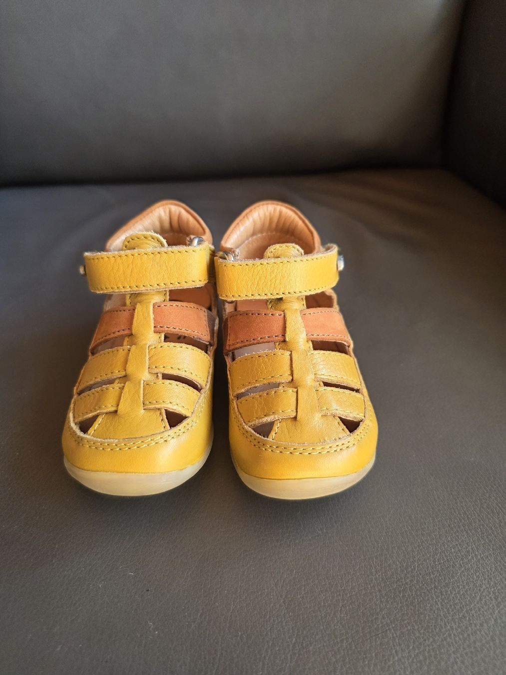 Scarpe da uomo: Sandales cuir camel Aster Pointure 20 – Nuovo e nell'imballaggio originale da Genève venduto da nat_xxb5 2