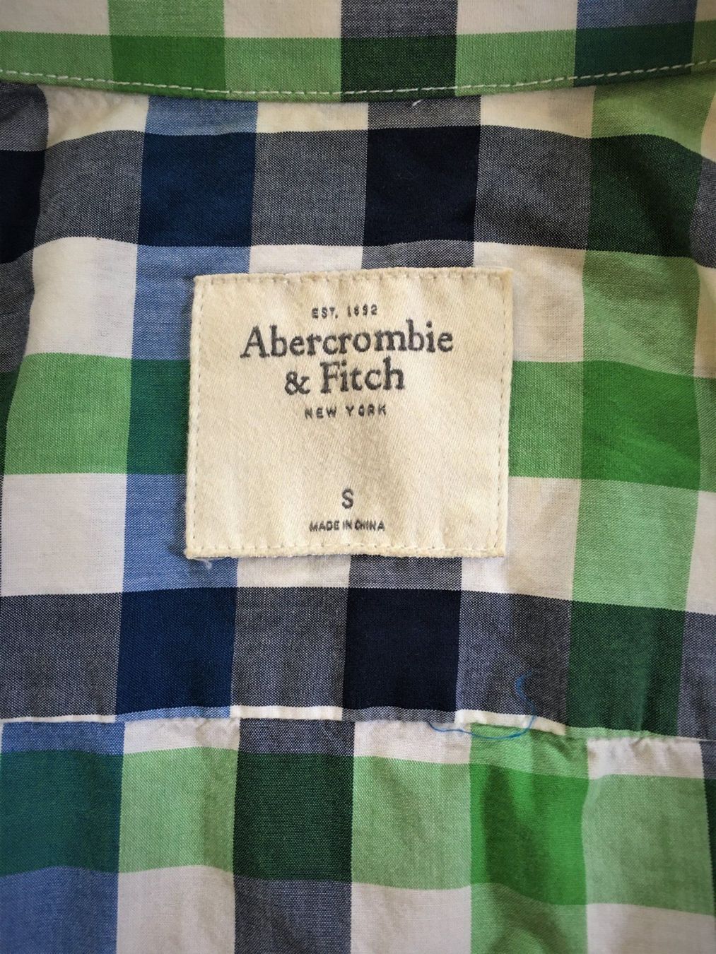 Abercrombie Camicette: 2 x Abercrombie & Fitch Hemd Gr. S – Nuovo (secondo la descrizione) da Rümlang venduto da ron2000 2