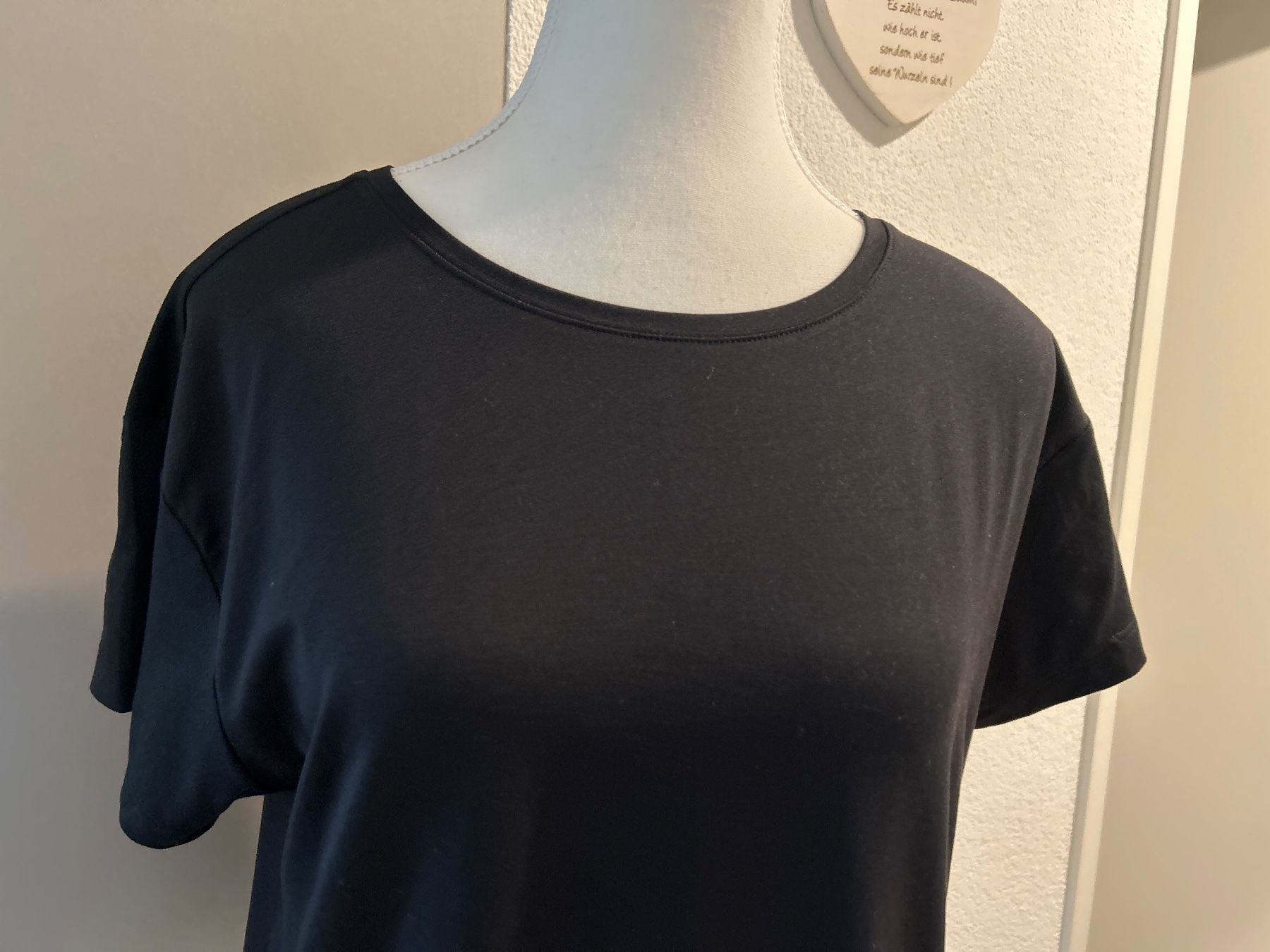 T-shirt: Kurzarm Shirt schwarz von crivit Gr. S – Usato da Brunnen venduto da Nala2929 2