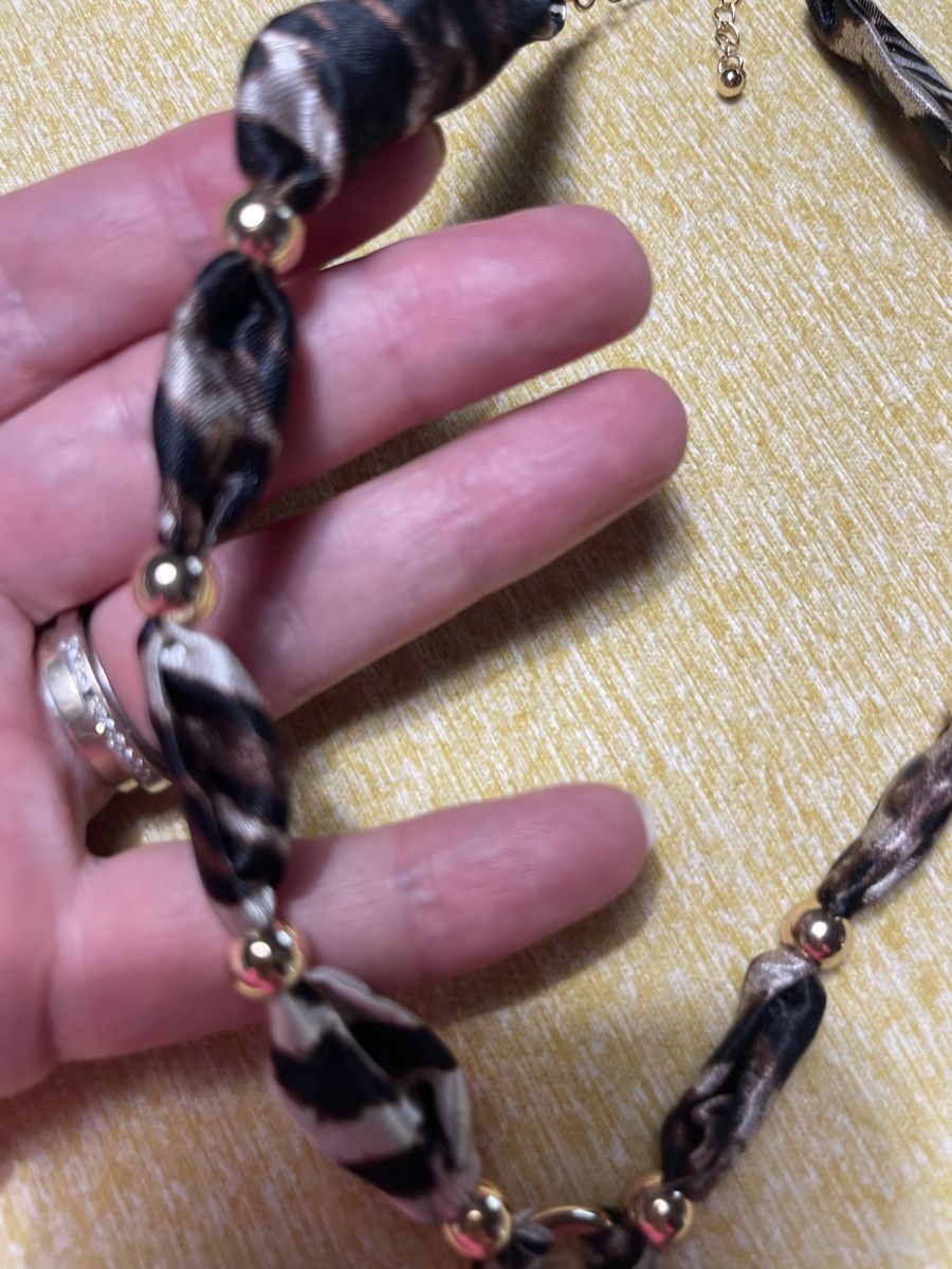 Catenine: Collana con pendente cuore rosso e ciondoli – Nuovo e nell'imballaggio originale da Gordevio venduto da LanaZimm 7