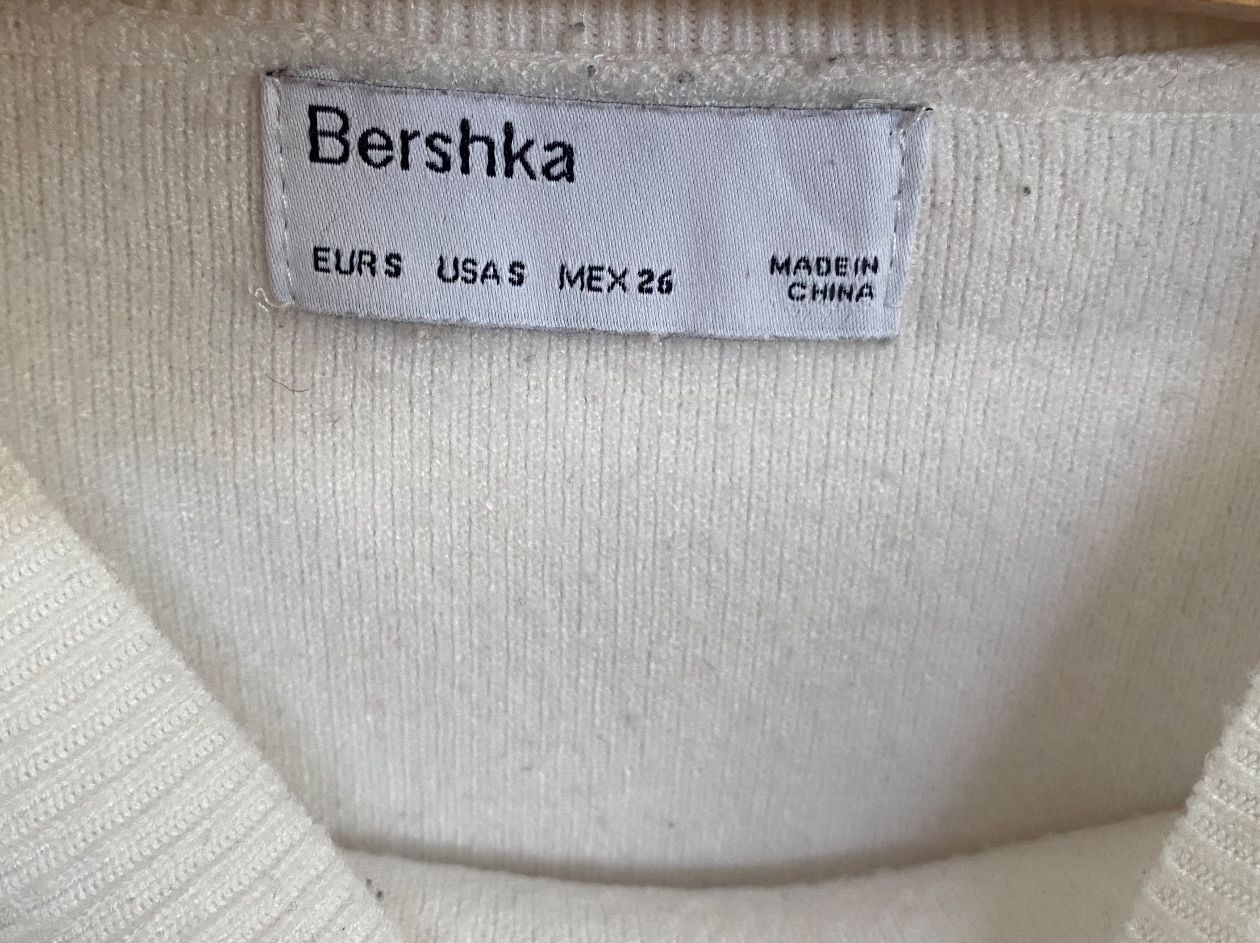 Bershka Maglioni & Felpe: weisser Pullover von Bershka – Usato da Riedholz venduto da lenibeni03 1