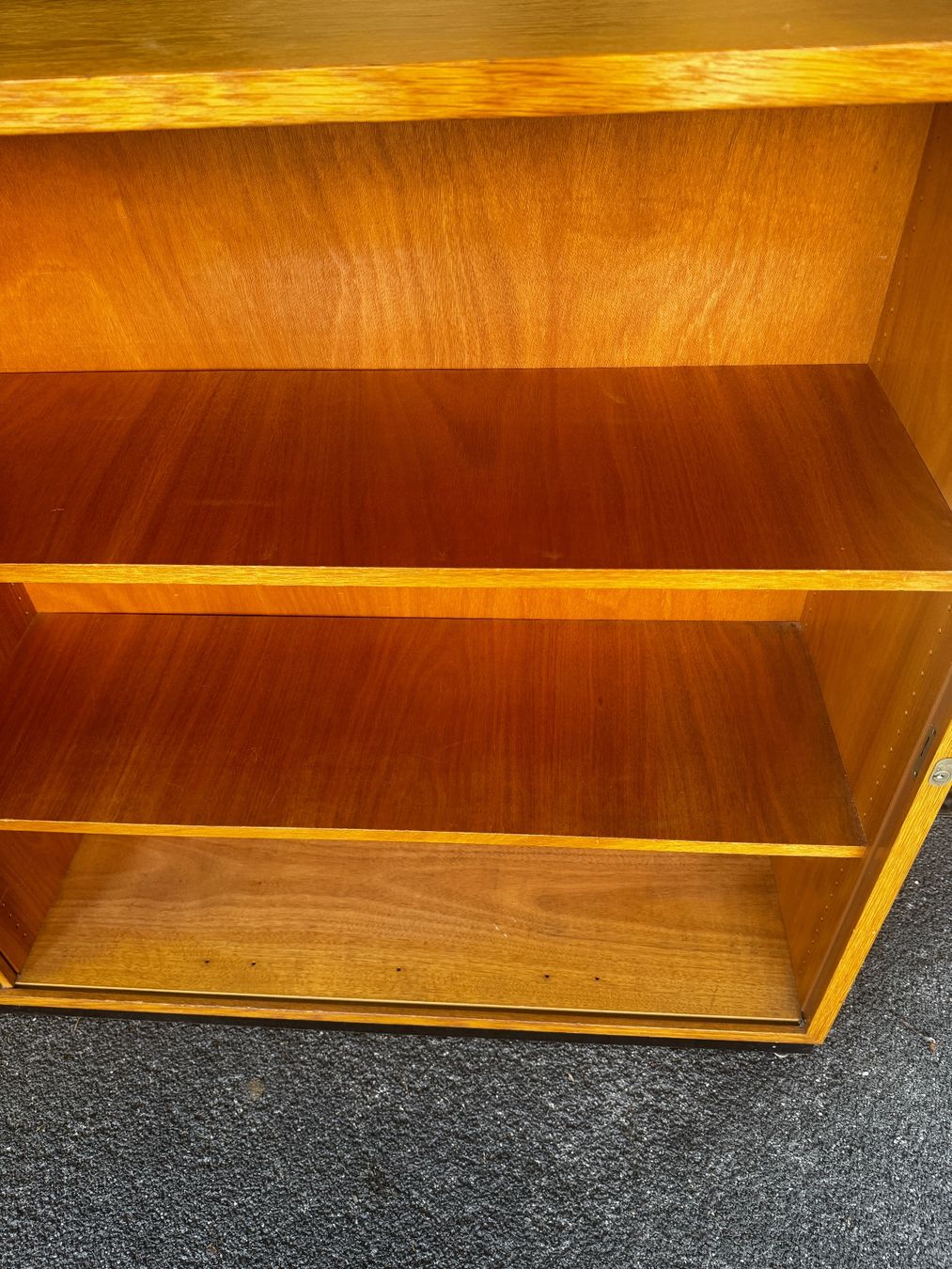 Commodes: Kommode Rollladenschrank 60er – D'occasion à Bellach par 2ndBox 2