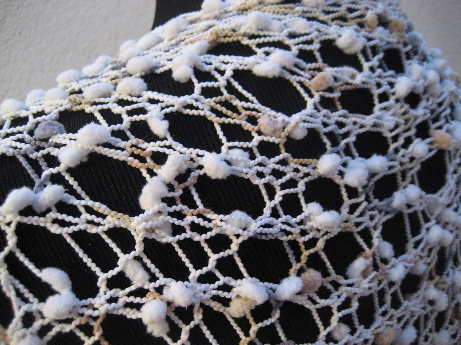 Top: Tricot main, neuf, pièce unique !!! – Nuovo e nell'imballaggio originale da Delémont venduto da marryb 3