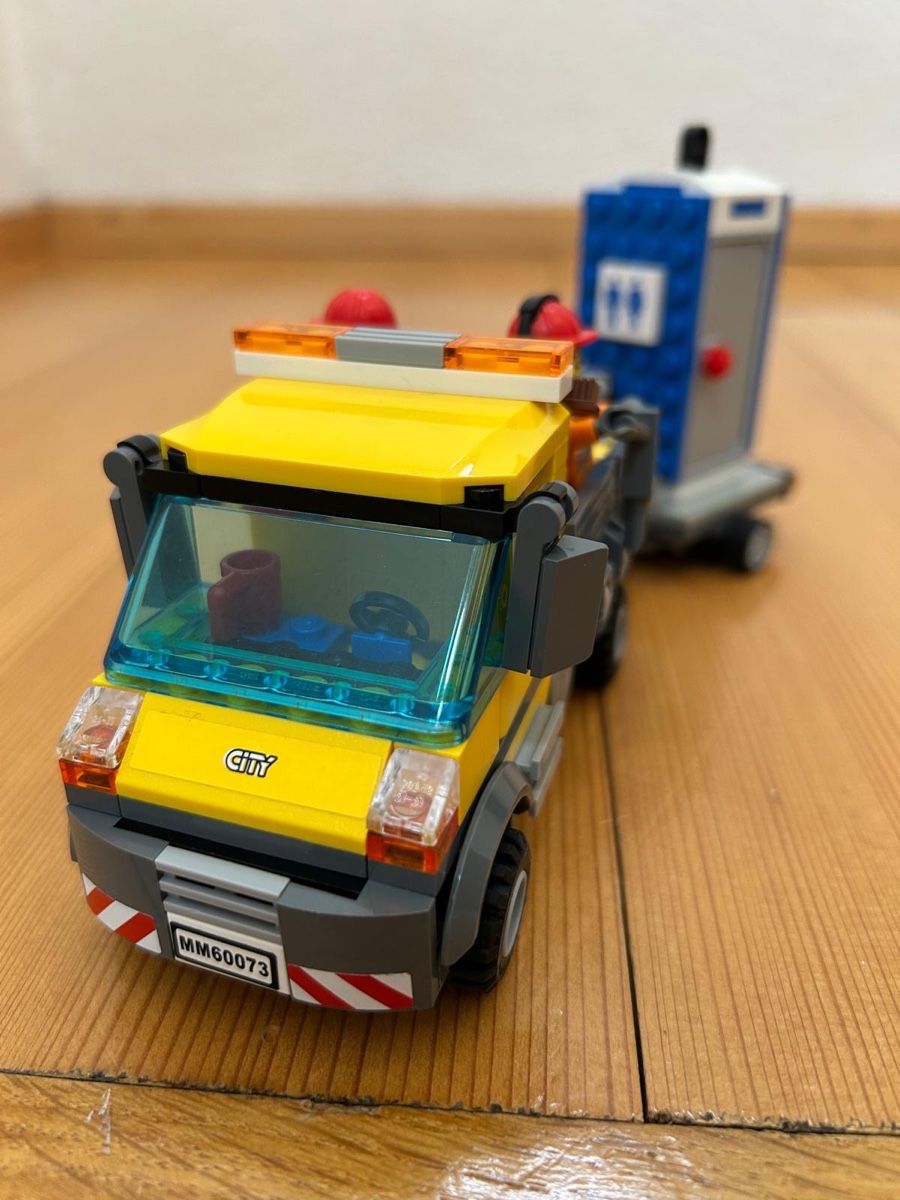 Lego Giocattoli: Lego City Servicefahrzeug – Usato da Münchenbuchsee venduto da Jeff_the_Landshark 2