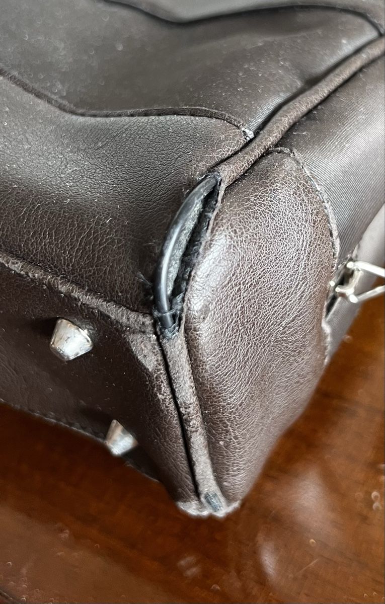 Borse da donna: Rossi Hand-/Schultertasche – Usato da Volketswil venduto da dke_hz92 8