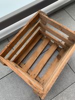 Jolie caisse en bois, ancienne