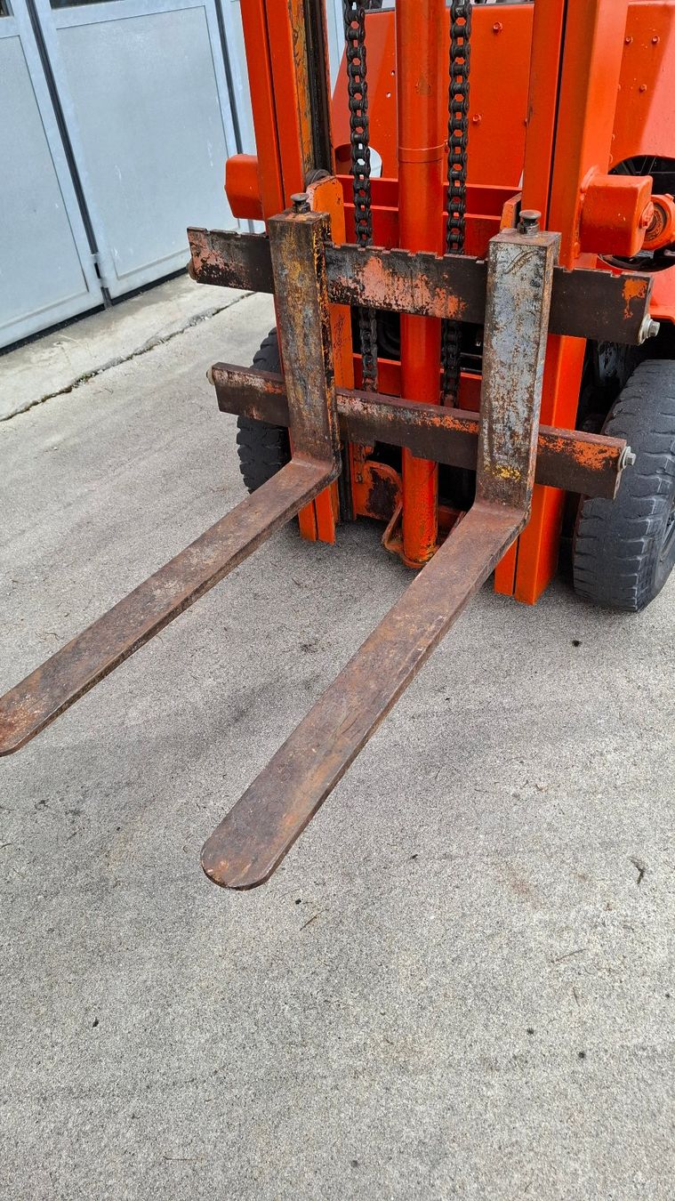 Toyota Gabelstapler & Hubwagen: Gabelstapler 1.5 T. Toyota – Gebraucht aus Lütisburg von erle1 6