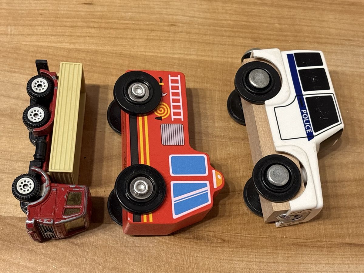 Giocattoli: Spielzeug Autos Sammlung – Usato da Rümlang venduto da SchumBru10 1